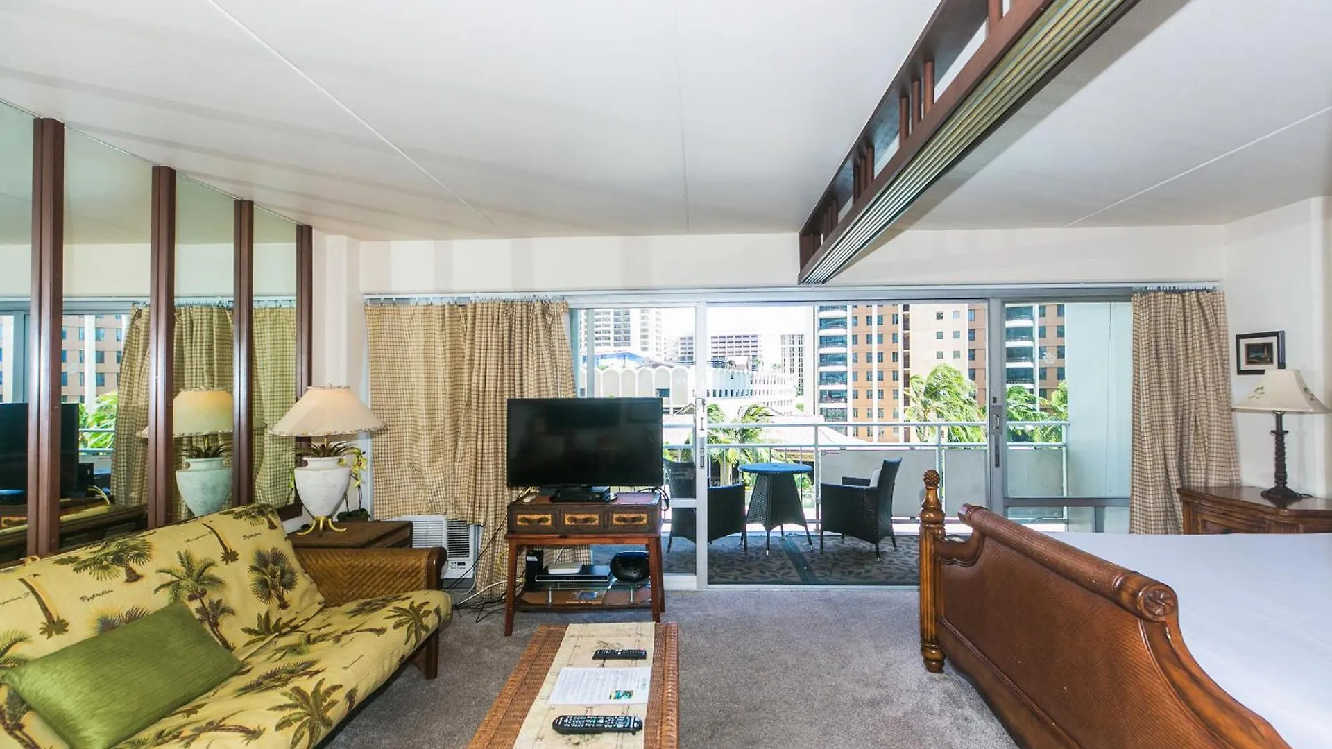 Ilikai Tower 430 Lagoon View 1Br Гонолулу
